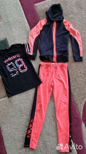 Костюм спортивный