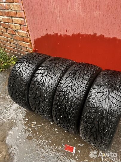 Dunlop SP Winter Ice 02 245/40 R20 и 275/35 R20 102T