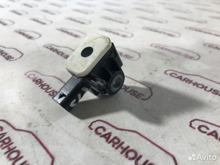 Датчик ускорения Volkswagen Touareg NF 4.2 CKD