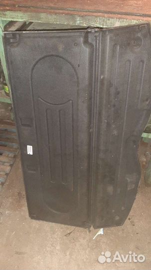 Задняя полка