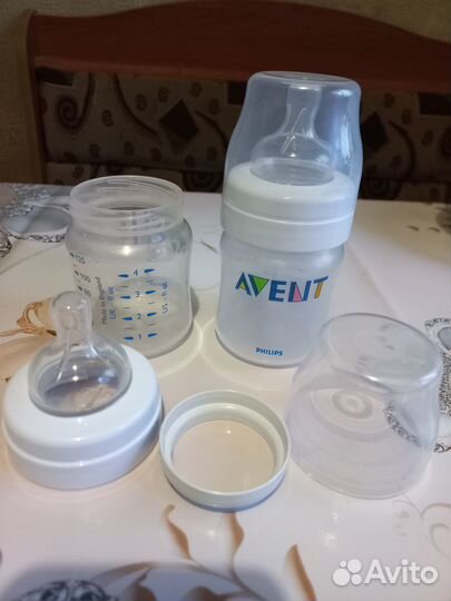 Детские бутылочки для кормления avent