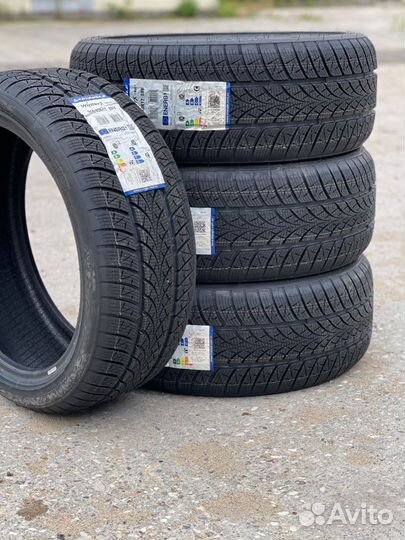 Triangle WinterX TW401 215/45 R17 91V