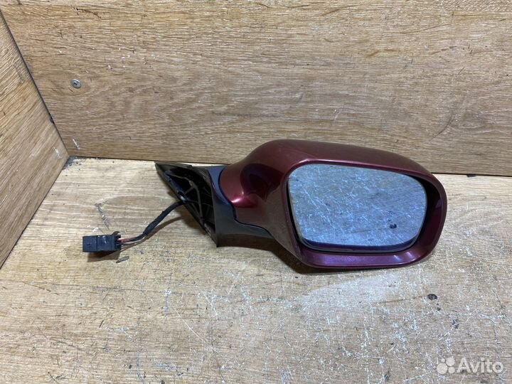 Зеркало правое Audi A4 B5 Арт. 7721643