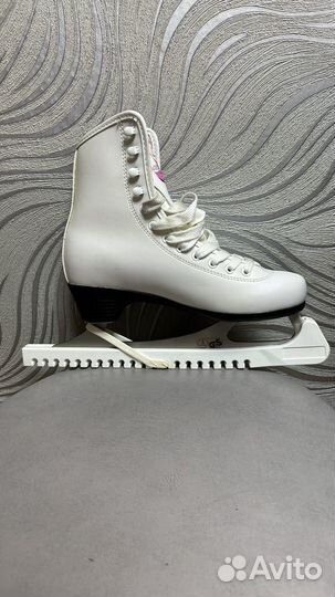 Коньки для фигурного катания