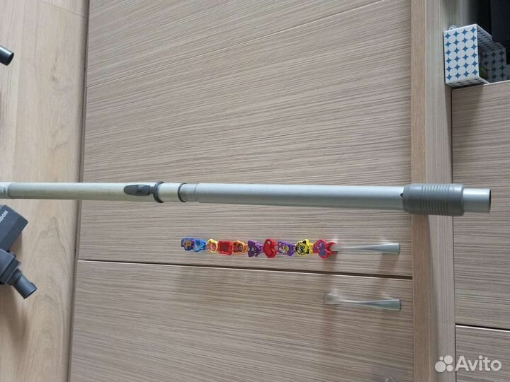 Шланг, труба, щетки для палесоса