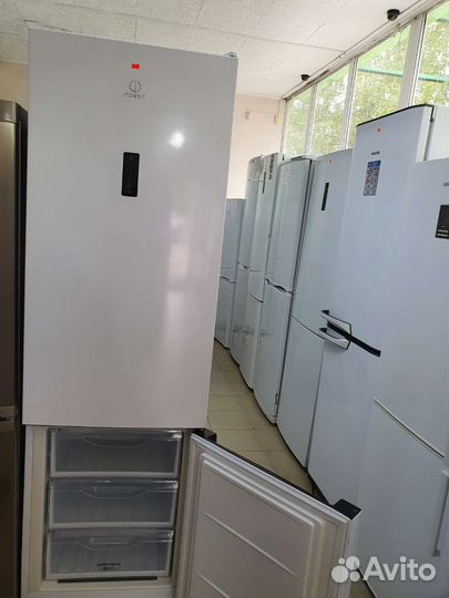 Холодильник Индезит. Как новый