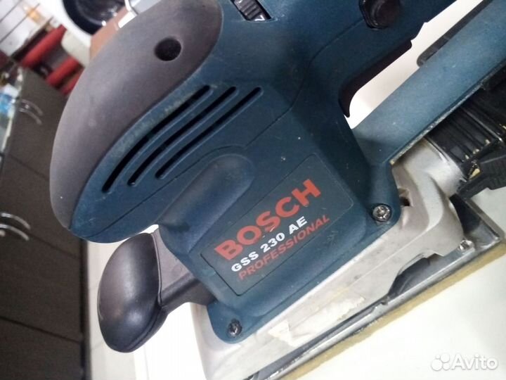 Машина шлифовальная Bosch GSS 230AE