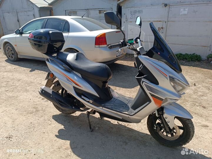 Скутер ProMax Magnus 200