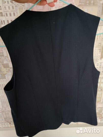 Жилетка для мальчика школьная