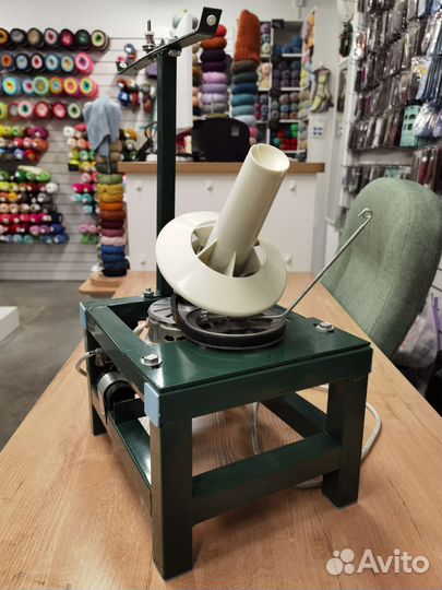 Электрическая моталка для пряжи