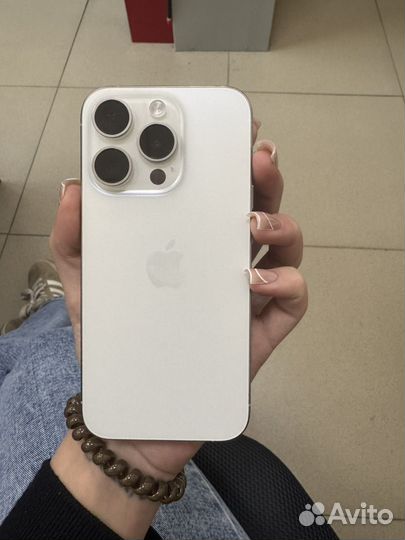 iPhone 15 Pro, 128 ГБ