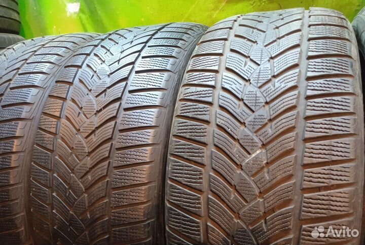 Goodyear UltraGrip Performance 275/45 R21