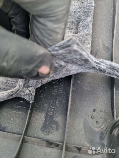 Обшивка багажника Kia Rio 3 857704Y000