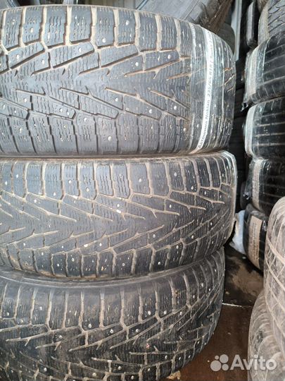 Nokian Tyres Hakkapeliitta 8 265/60 R18