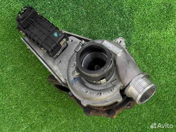 Турбокомпрессор (турбина) Volvo C 30 S40 S60 S80