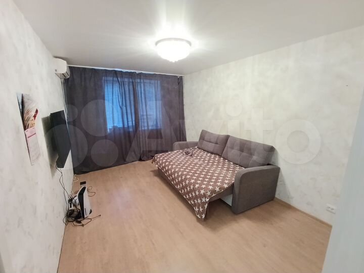 2-к. квартира, 45 м², 3/12 эт.