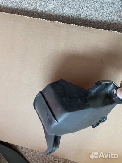 Накладка воздухозаборника honda accord 7 CL7 ориги