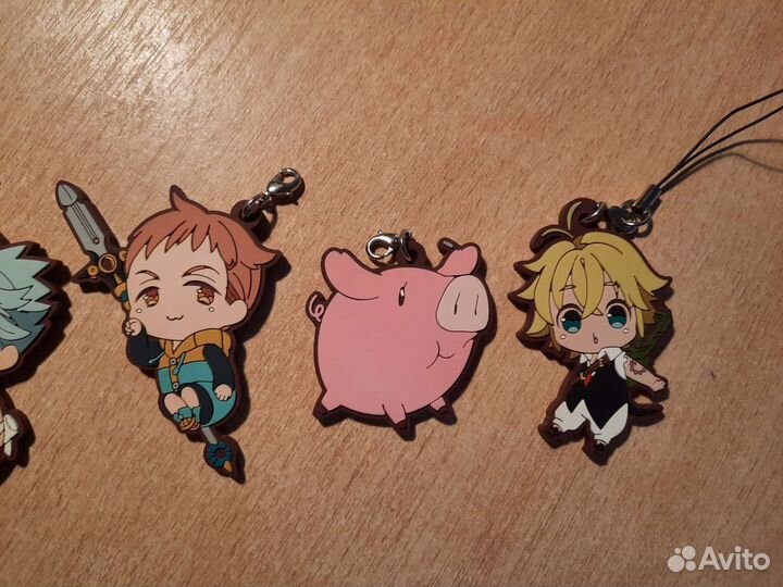 Брелки по аниме 