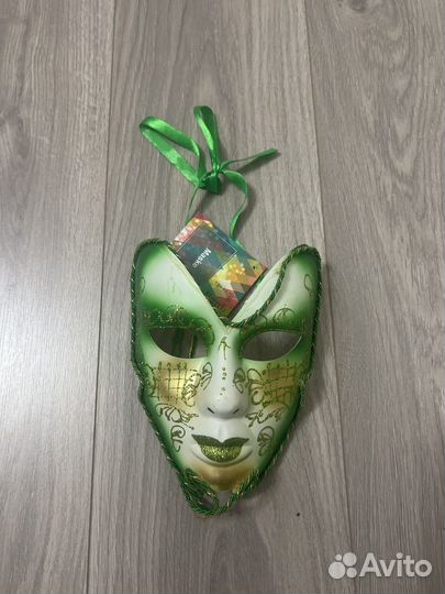Маска карнавальная