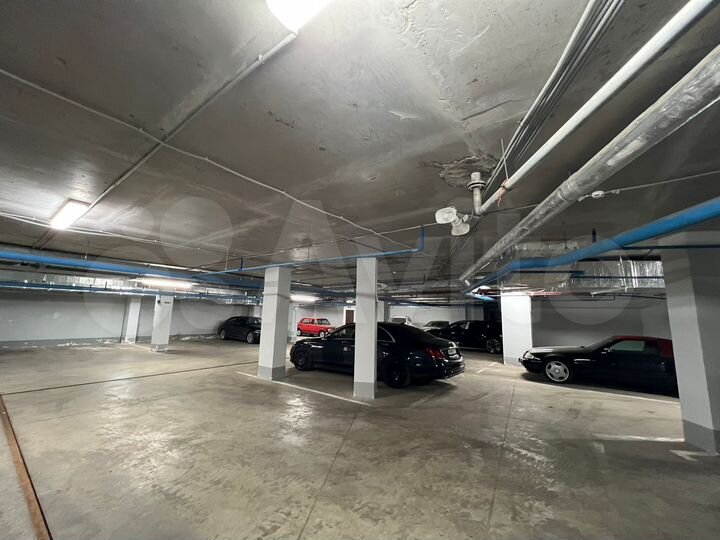 Машиноместо, 16 м²