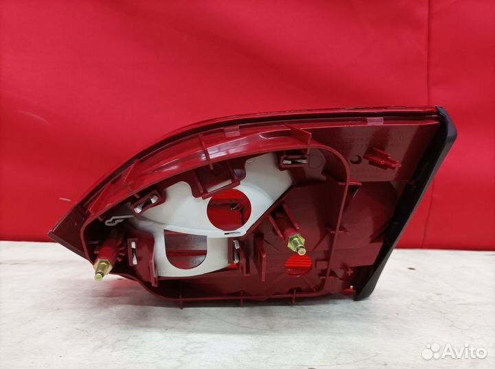 Фонарь левый внутренний Volkswagen Jetta 6 2010