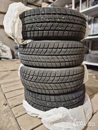 DoubleStar DW09 215/55 R18 95H