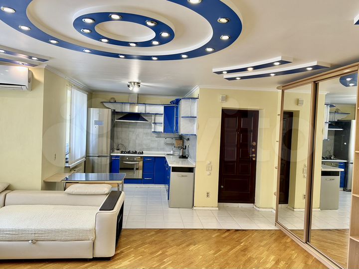 4-к. квартира, 70,6 м², 3/10 эт.