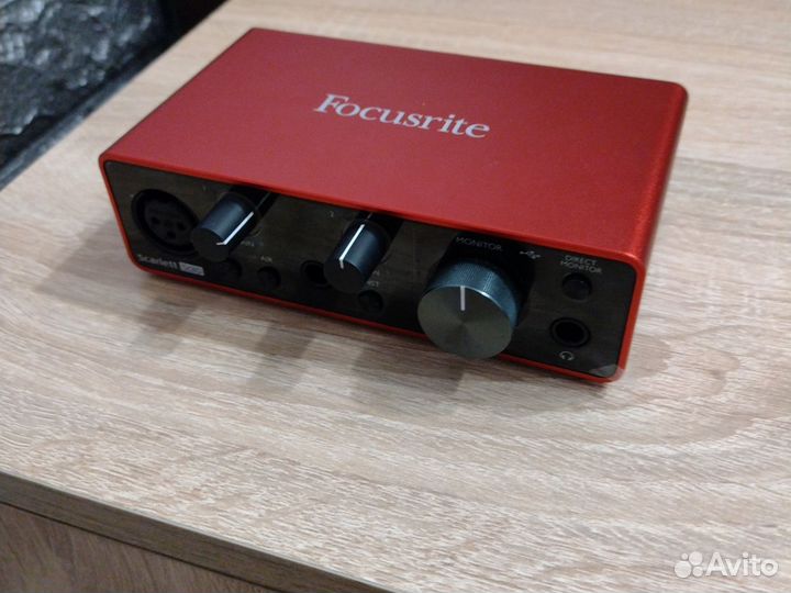 Звуковая карта Focusrite Scarlett Solo 3rd gen