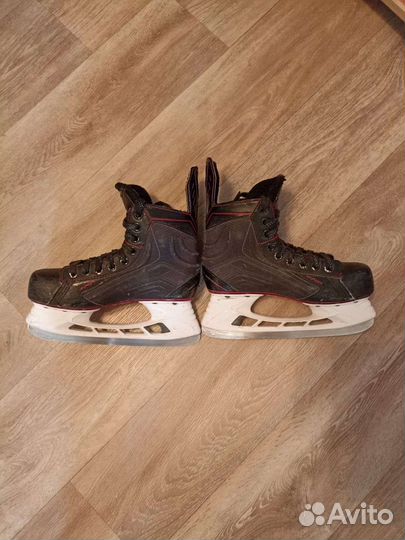 Хоккейные коньки bauer vapor