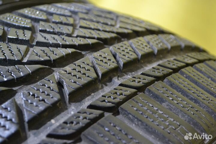 Kumho WinterCraft WP72 225/40 R18