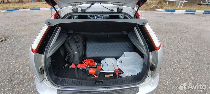 Ford Focus 1.6 AT, 2008, 215 000 км