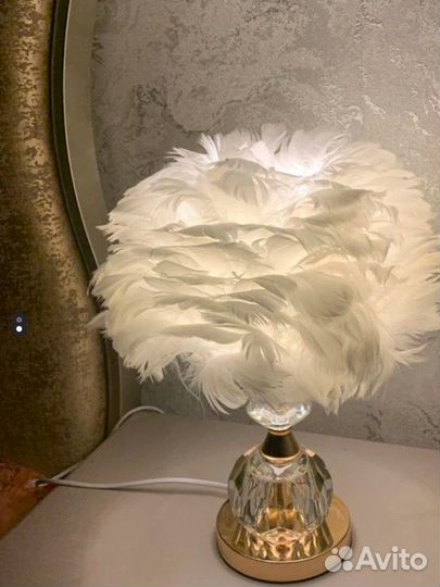 Светильник настольный