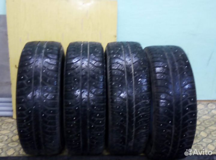 Bridgestone Blizzak Ice 205/65 R15