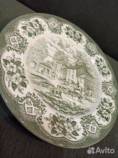 Винтажные настенные тарелки