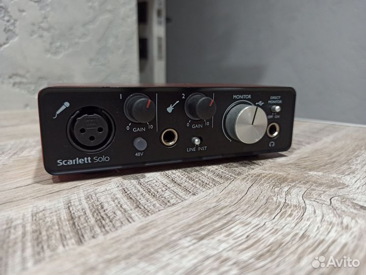 Внешняя звуковая карта focusrite scarlett solo