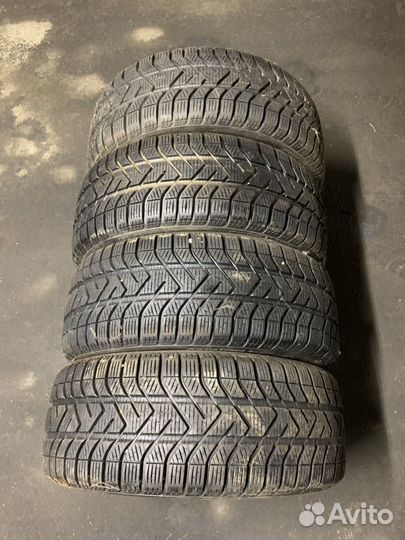 Pirelli Winter 210 SnowControl Serie II 195/45 R16 84H