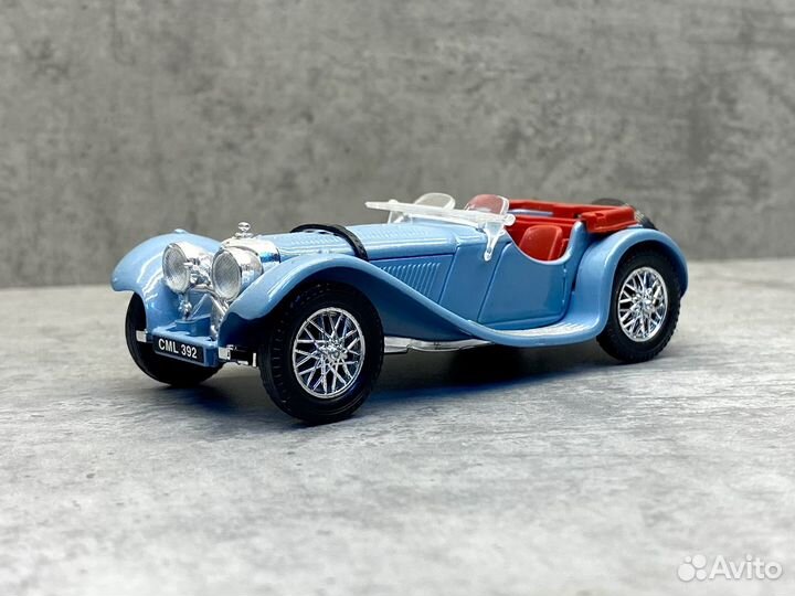 Коллекционная модель Jaguar SS100 1938 1:43