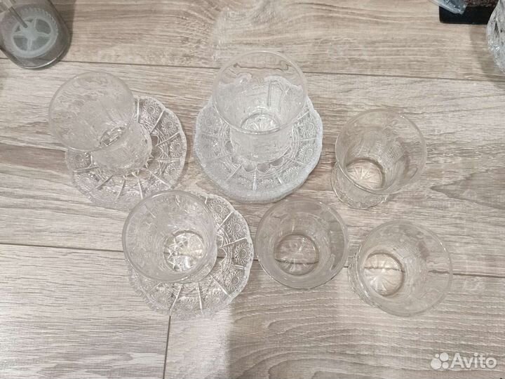 Стаканы армуды хрустальные с блюдцами