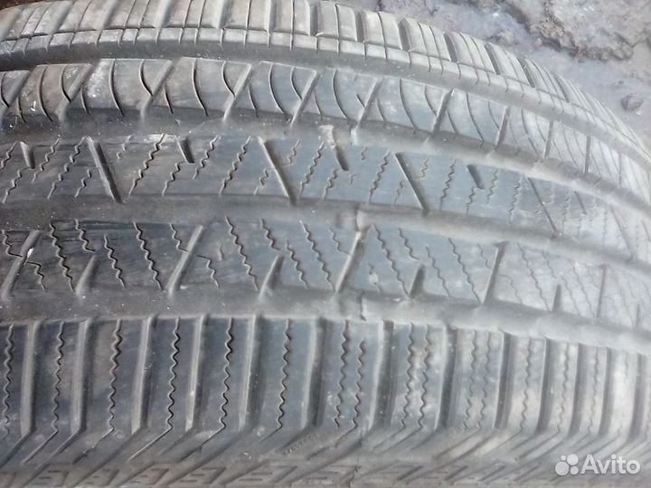 Continental CrossContact UHP E 225/60 R17