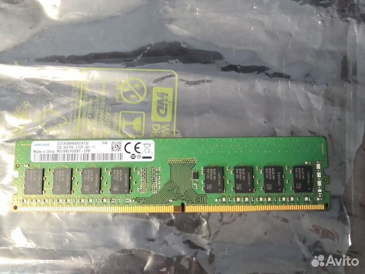 Оперативная память Samsung ddr4 4Gb для PC