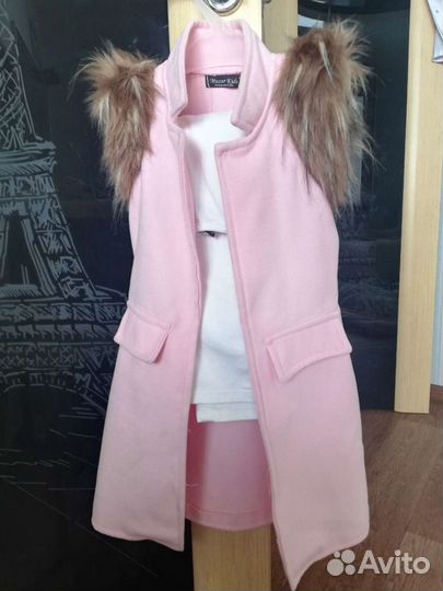 Костюм тройка