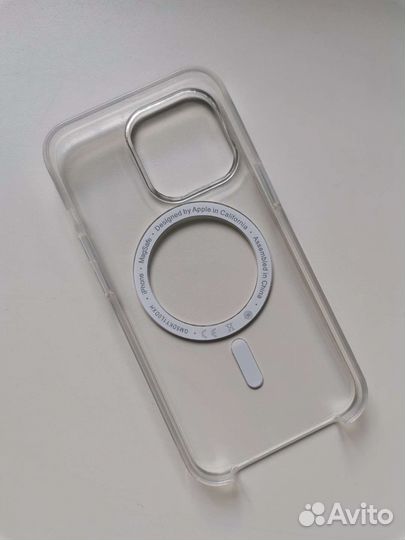 Clear Case MagSafe чехол на iPhone с анимацией