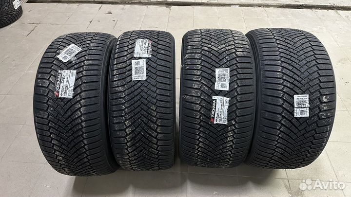 Yokohama BluEarth Winter V906 285/40 R22 и 325/35 R22 114W