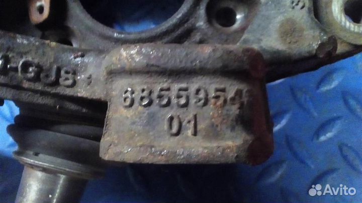 Кулак поворотный передний правый BMW X3 F25