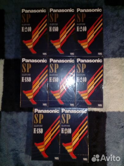 Видеокассеты с записью