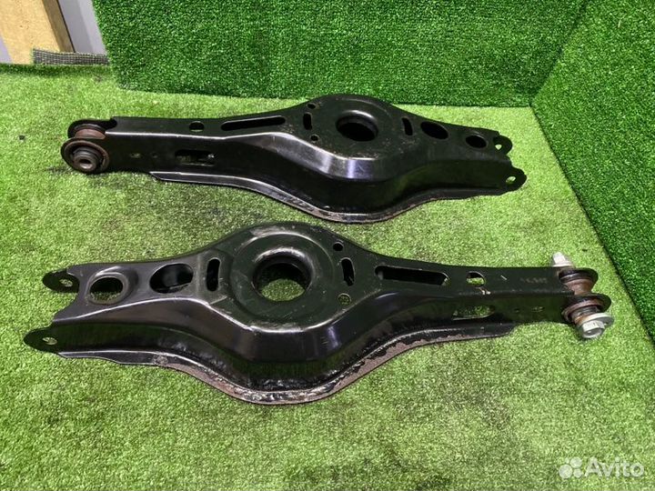 Рычаг задней подвески Toyota Camry V70