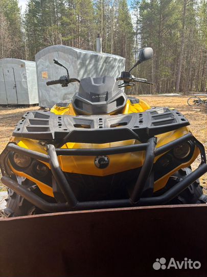 Квадроцикл BRP-Can-Am