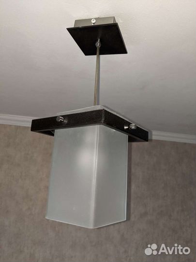 Светильник потолочный подвесной