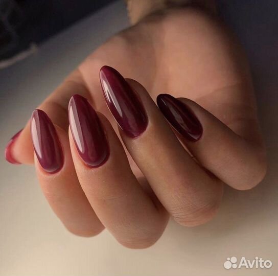 Маникюр / педикюр в студии и с выездом