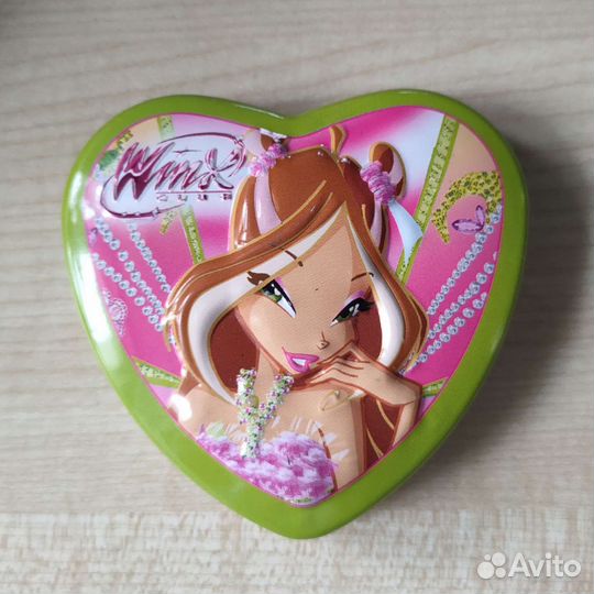 Жестяные коробочки Winx
